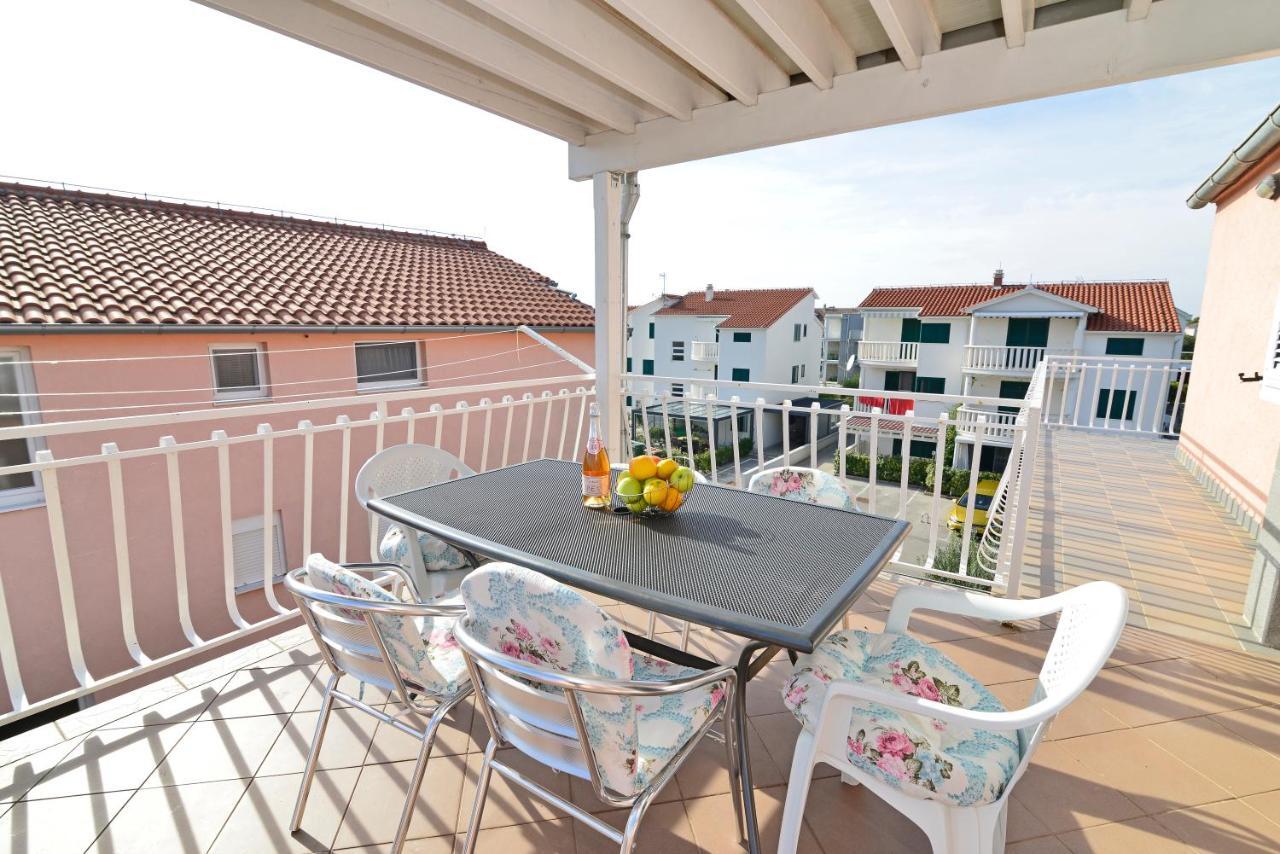 Apartments Martina Vodice Dış mekan fotoğraf