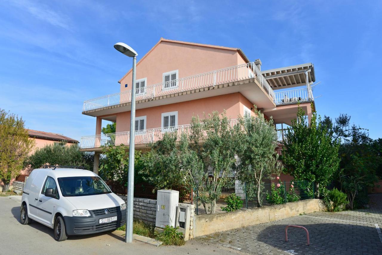 Apartments Martina Vodice Dış mekan fotoğraf